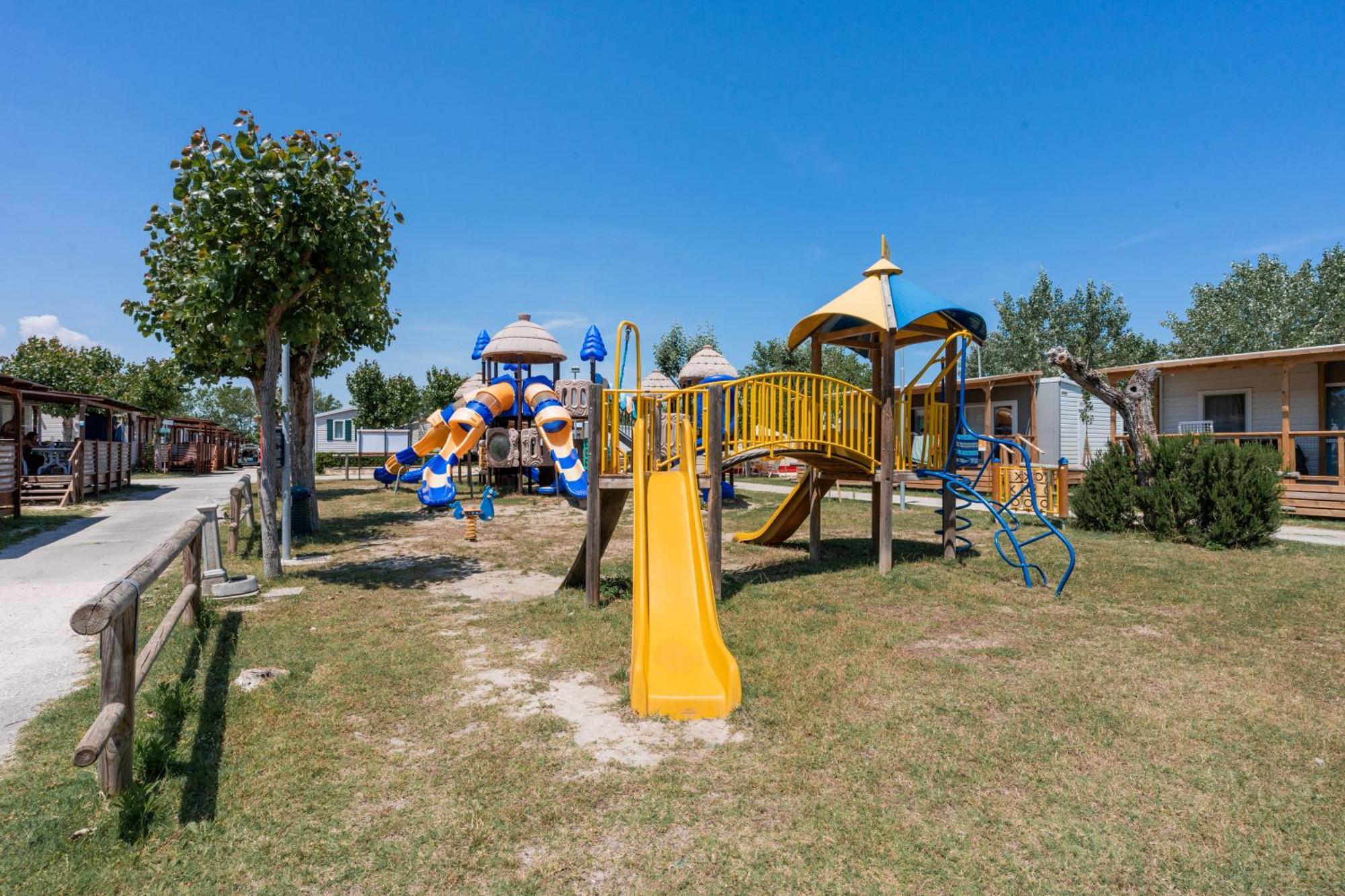 Club Del Sole International Riccione Easy Camping Village Exterior foto