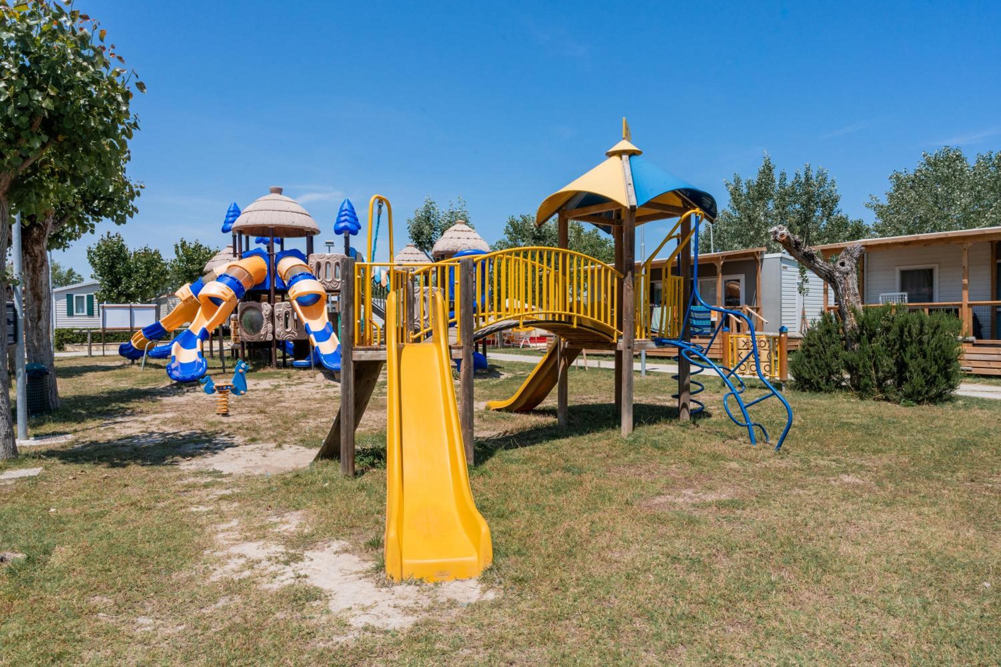 Club Del Sole International Riccione Easy Camping Village Exterior foto